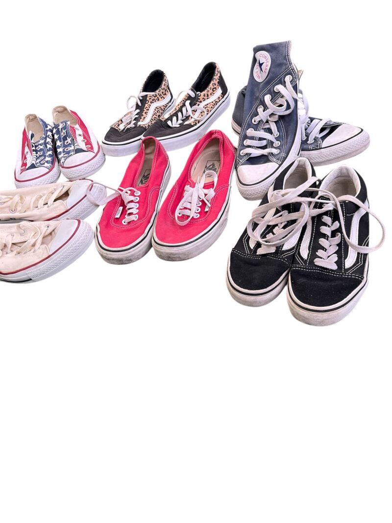 Converse+Vans €/kg 6.00€ exl iva